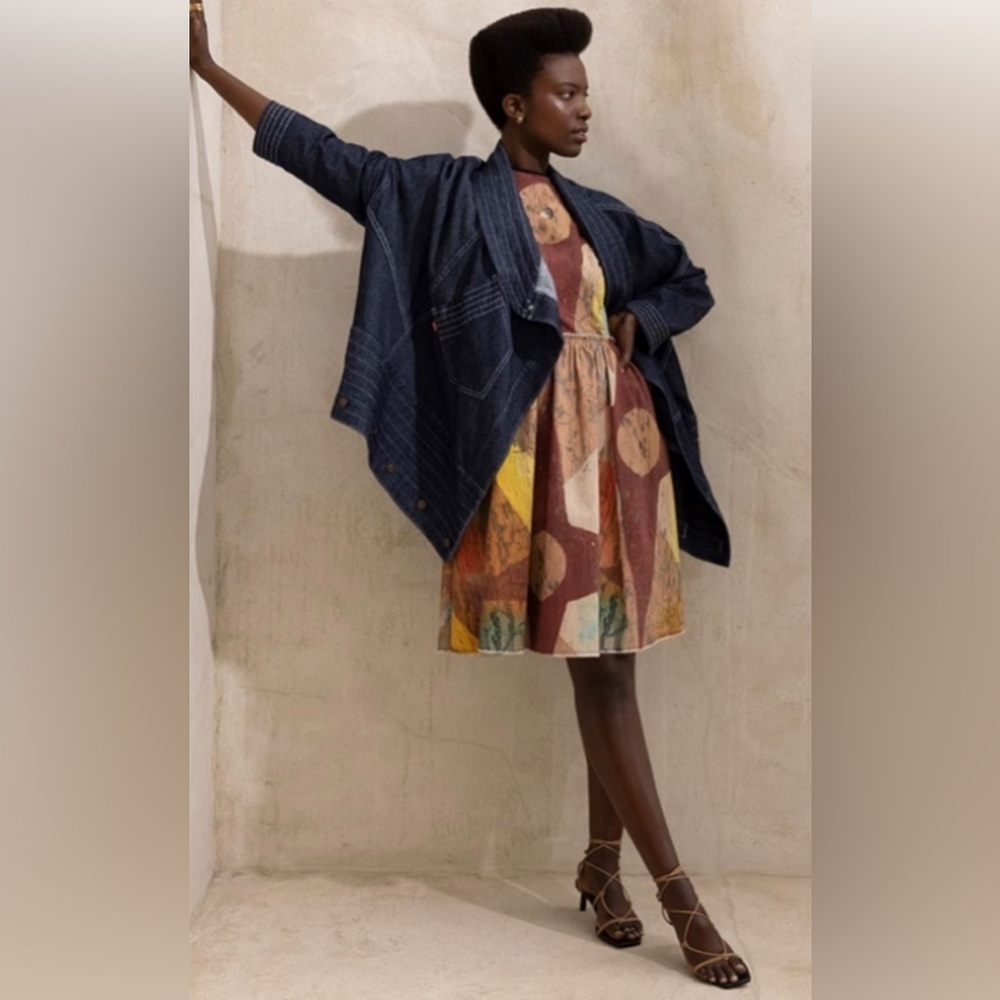 MAKING THE CUT Artistic Multicolor Midi Dress